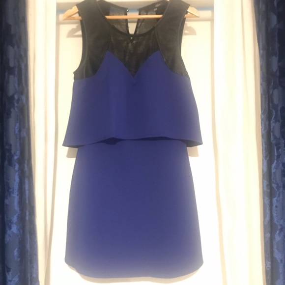 Dress - Picture 2 of 4